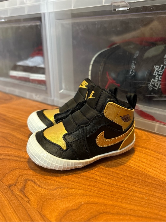 Jordan Other - Air Jordan 1 Retro OG Crib Bootie Black Gold AT3745-071 Baby Shoes Sz 3C NWOB
